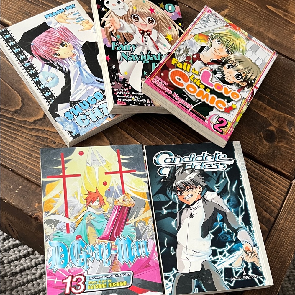 Manga Paperback Bundle